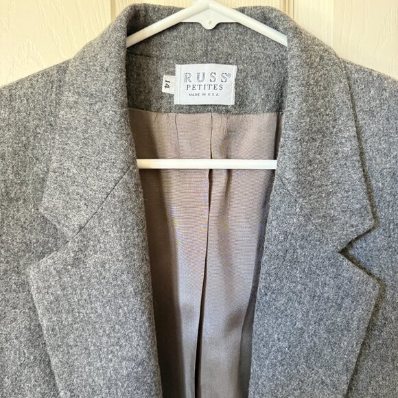 Vintage Gray Wool Blazer - Picture 2 of 6